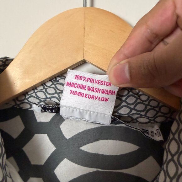 Gretchen Scott Sheer Geometric Green Gray Botton Down Top Medium - Picture 3 of 3